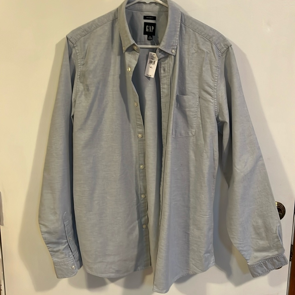 NWT GAP Men’s Blue Oxford Shirt - Untucked Fit. Size Large Tall